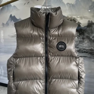 Canada-Goose-Black-logo-Cypress-Puffer-Series-Fitted-Solid-Color-Glossy-High-Neck-Sleeveless-Windproof-Down-Jacket-B57835_800x800