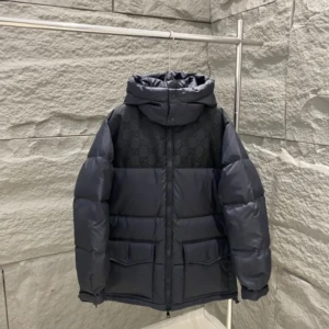 Gucci-CoatsDown-Jackets-B56955_800x800